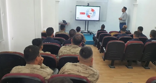 İl Jandarma Komutanlığı Personeline 'Sigarayı Bırakma Kampanyası” Eğitimi Verildi