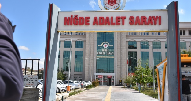 Niğdede Sahte Alkol ve Silah Operasyonu: 2 Kişi Tutuklandı