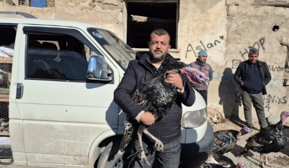 Niğde'de Yılbaşı Öncesi Hindi Satışları Başladı