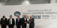 Tarihi Kentler Birliği'nden Başkan Özdemir'e  ödül 