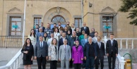 Vali Cahit Çelik, Öğretmenlerle Hüdavent Hatun'u Andı
